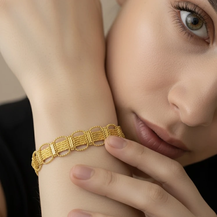 bracelet